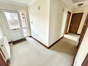 Photo 25- click for photo gallery